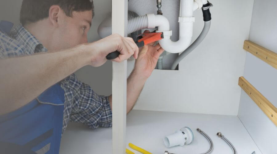 Local tankless water heater installation in Leesburg, OH